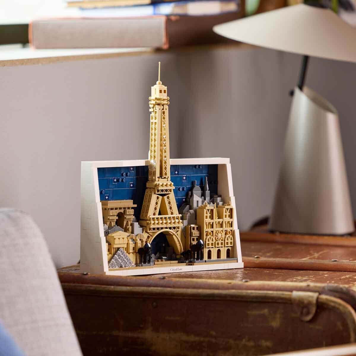 LEGO Architecture Paris Aşıklar Şehri 21064-3