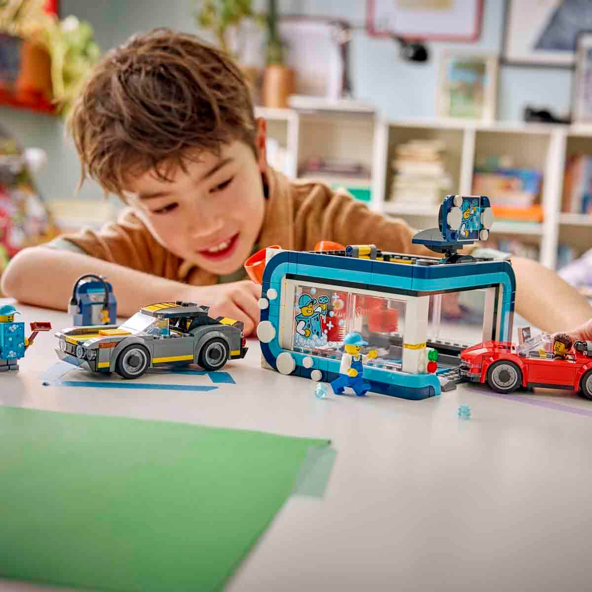 LEGO City Otomatik Araç Yıkama 60497-1