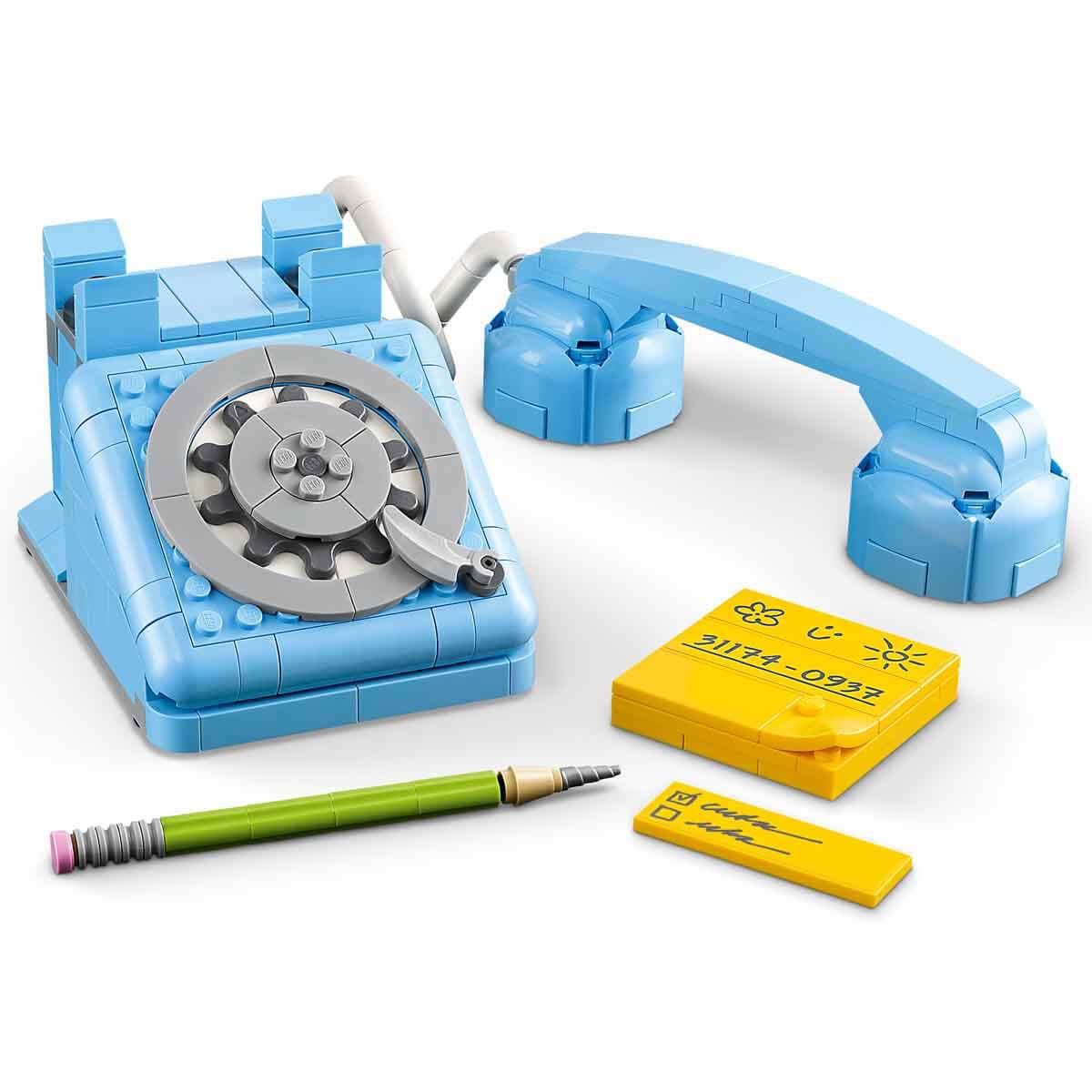 LEGO Creator 3'ü 1 Arada Retro Telefon 31174-3