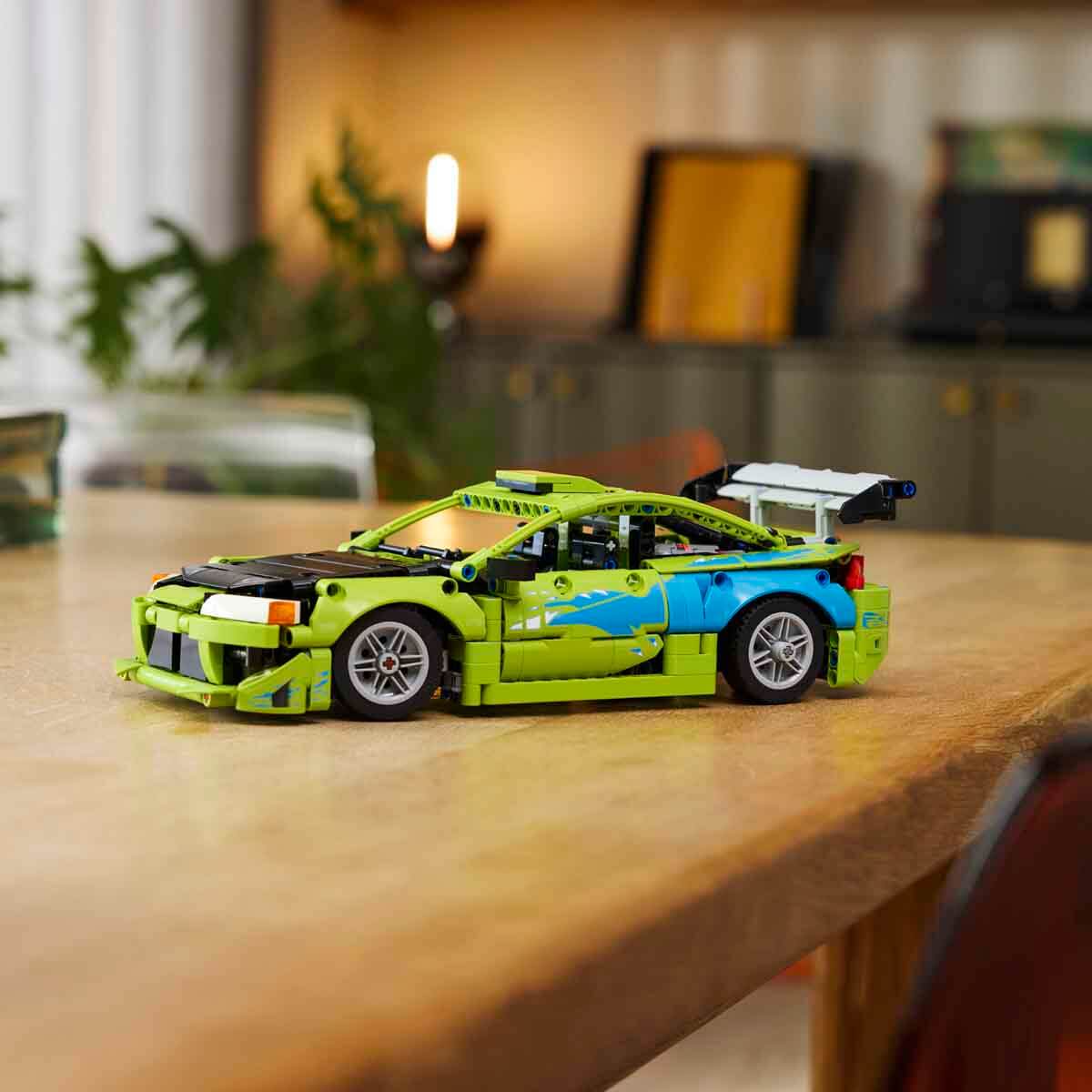 LEGO Technic Fast and Furious Mitsubishi Eclipse Araba 42229-4